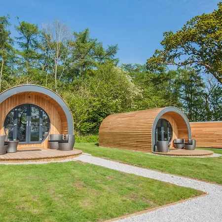 High Oaks Grange - Glamping Luxury tent *