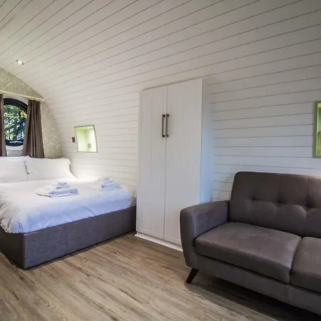 Luxury tent High Oaks Grange - Glamping Pickering