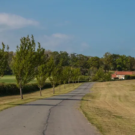 Luxury tent High Oaks Grange - Glamping